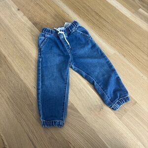 Zara jeans